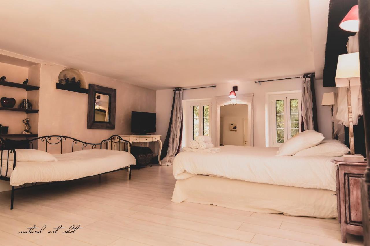 Le Moulin De Pommeuse Bed & Breakfast Exterior photo